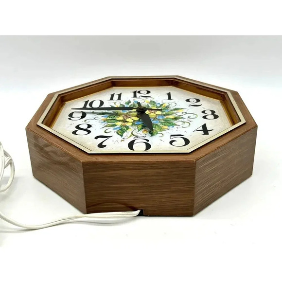 Vintage Midcentury Modern Spartus Flower Wall Octagon Clock Tested & Working MCM - Picture 9 of 10